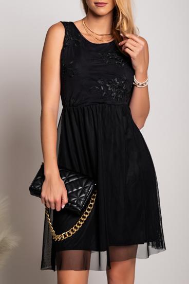 Elegantes Kleid mit Rundhalsausschnitt und Stickdetail Dilana, schwarz