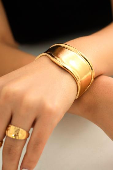 Elegantes Armband, goldfarben.