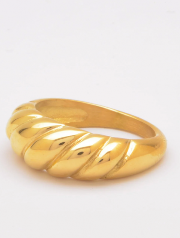 Eleganter Ring, ART544, goldfarben.