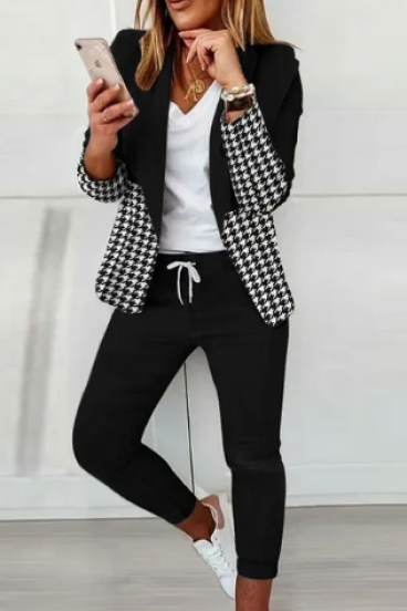 Stylisches Blazer- und Hosen-Set mit Nugget-Print Estrena, schwarz/weiß
