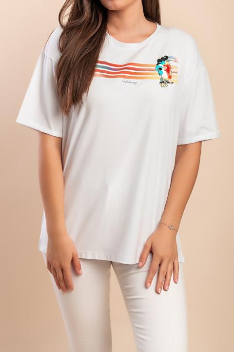 Das Model auf dem Bild ist 170 cm groß.