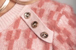 Strickpullover mit dekorativem Muster und Knöpfen MURANO, rosa
