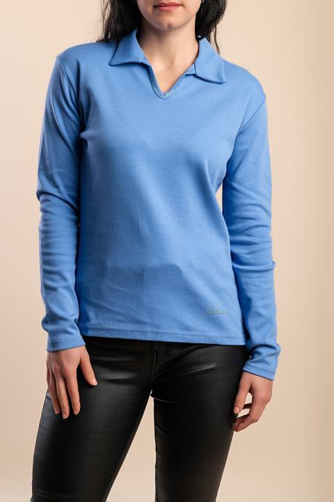 Das Modell auf dem Bild ist 170 cm groß
