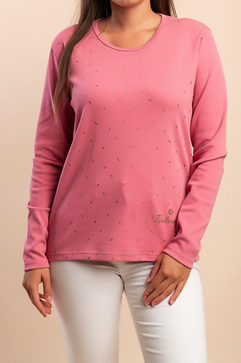 Das Model auf dem Bild ist 170 cm groß.